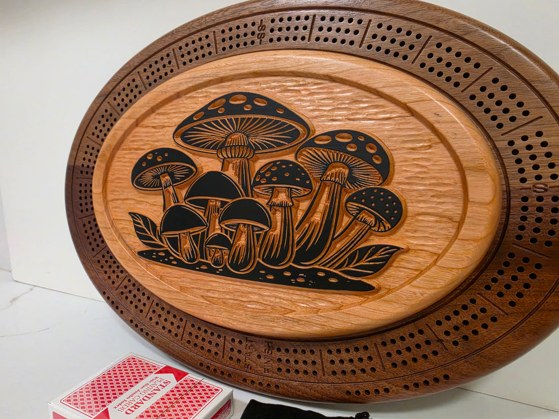 Mushroom Patch Cribbage Board Black – Walnut & Cherry