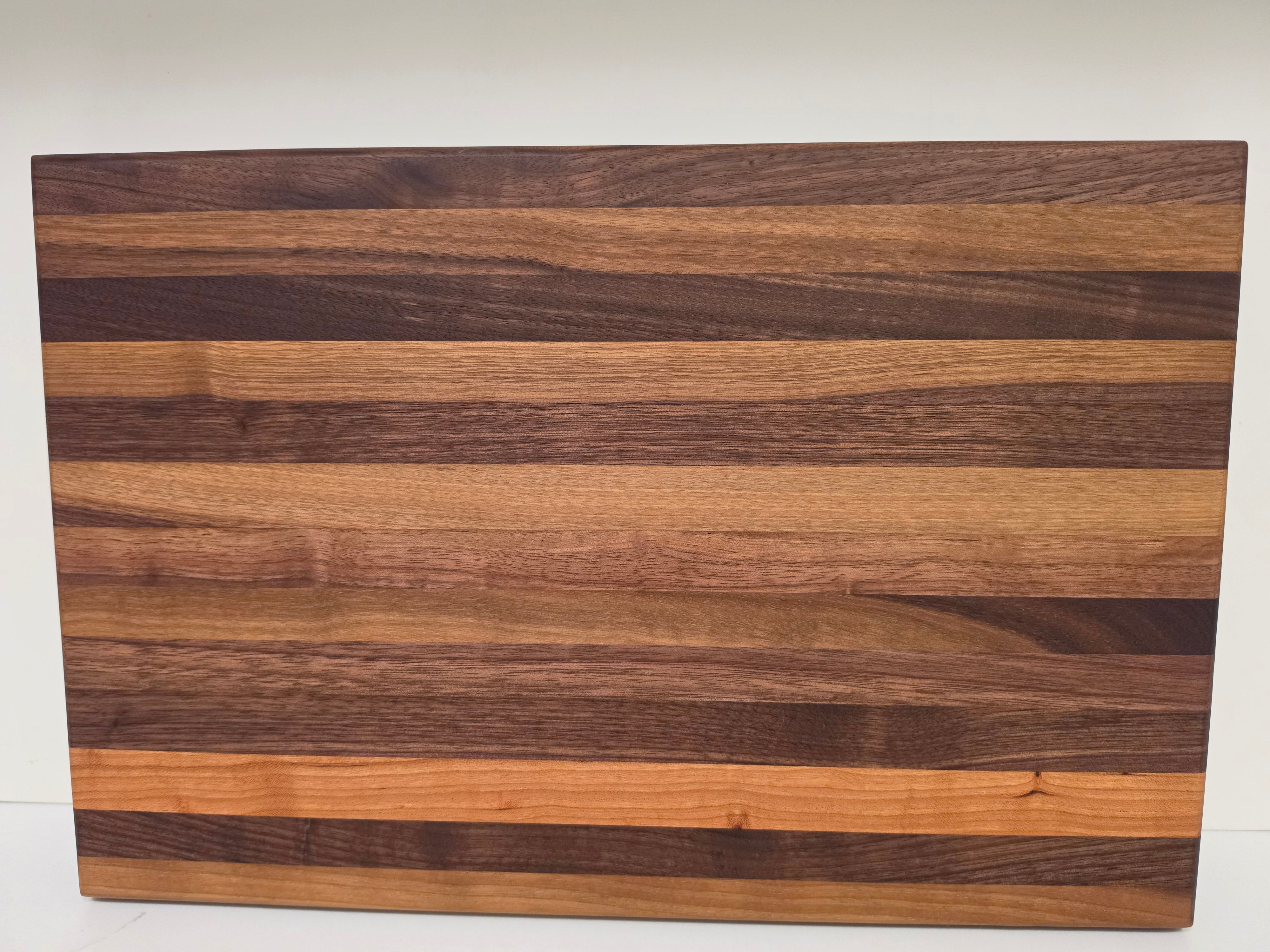 Edge Grain Walnut and Maple Cutting Board