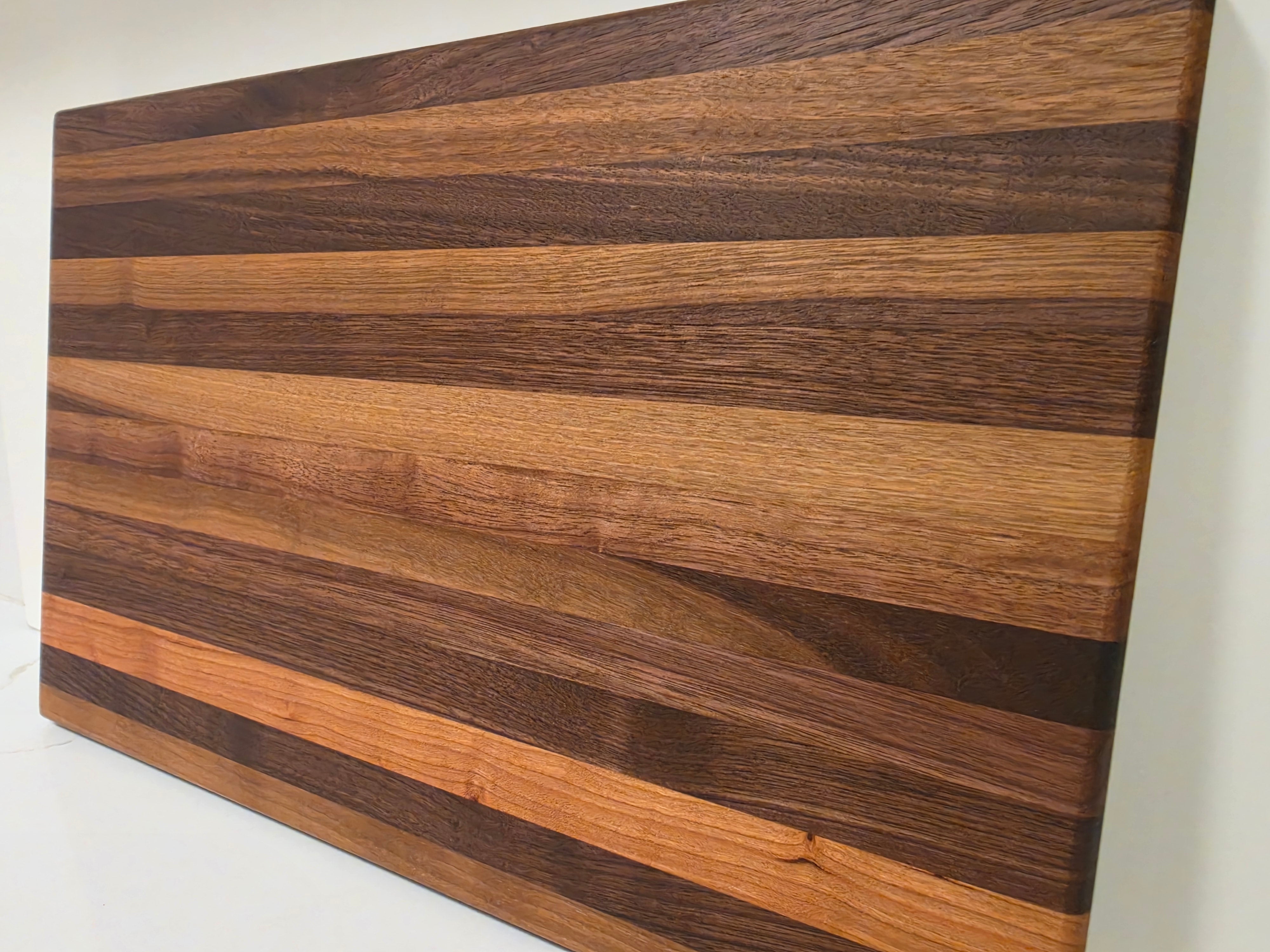 Edge Grain Walnut and Maple Cutting Board
